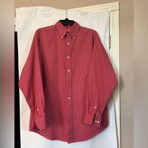 Turnbury men’s long sleeve red checkered button down shirt size medium